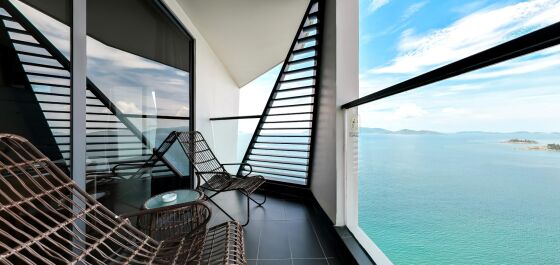 Pacific Triple Room With Ocean View And Bathtub
