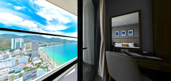 Superior Double Room With Partial Ocean View